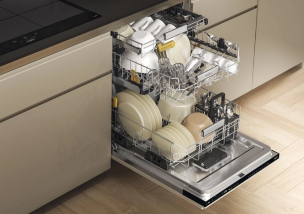 Посудомийна машина Whirlpool W8I HP42 L