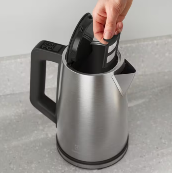 Електрочайник Electrolux E5K1-6ST