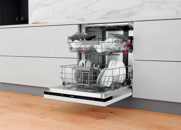 Посудомийна машина Whirlpool WIO3C33E6.5
