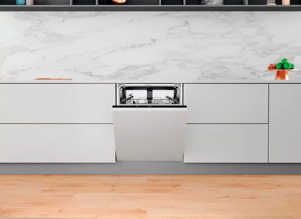 Посудомийна машина Whirlpool WIO3C33E6.5