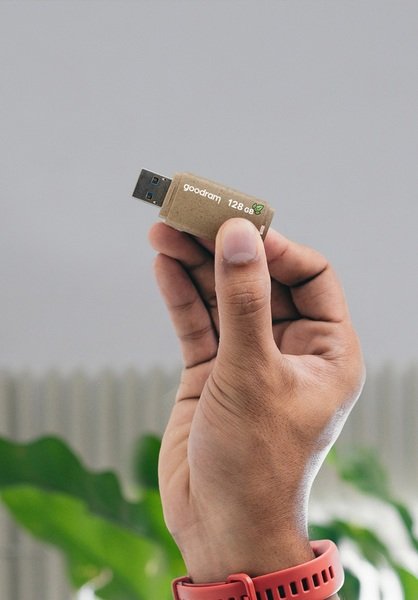 Flash Drive Goodram UME3 64GB USB3.0 Eco Friendly (UME3-0640EFR11)