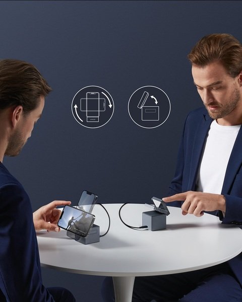 Бездротовий зарядний пристрій Anker MagGo Wireless Charging Station 15W 3-in-1 Cube Black