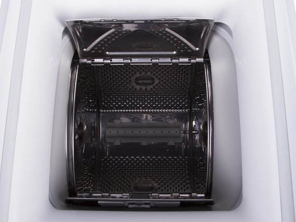 Пральна машина автоматична Whirlpool AWE 5080