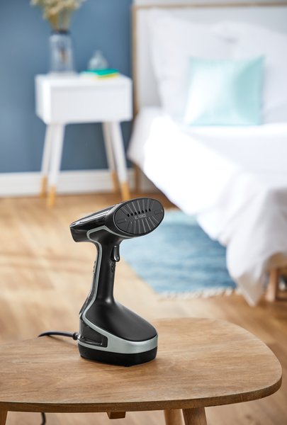 Відпарювач для одягу Tefal DT8270E1