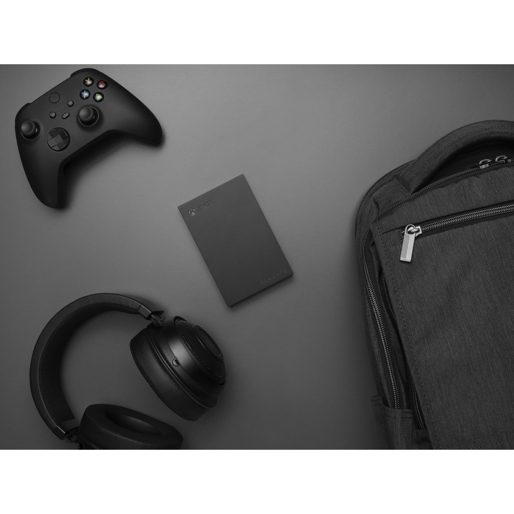 Зовнішній жорсткий диск 2.5″ 2TB Game Drive for Xbox Seagate (STKX2000400)