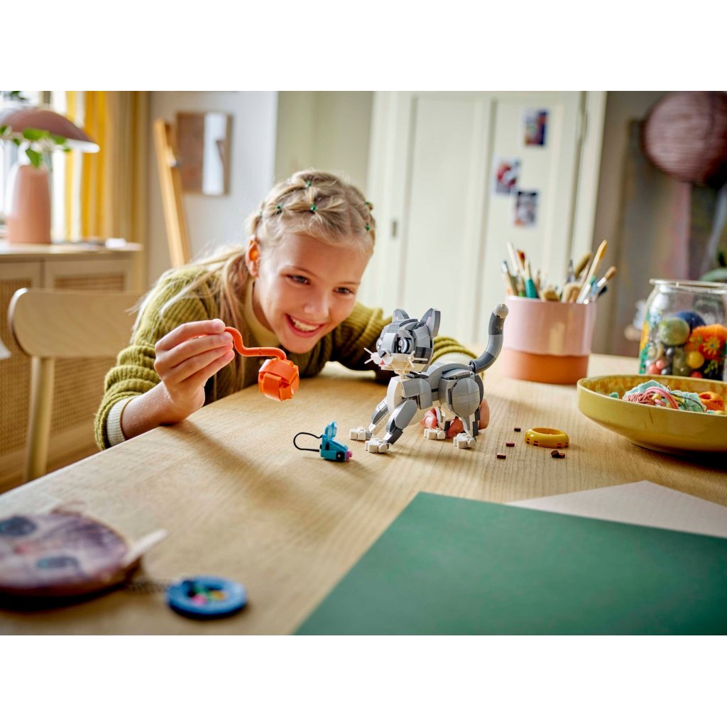 Конструктор LEGO Creator Грайливий кіт (31163)