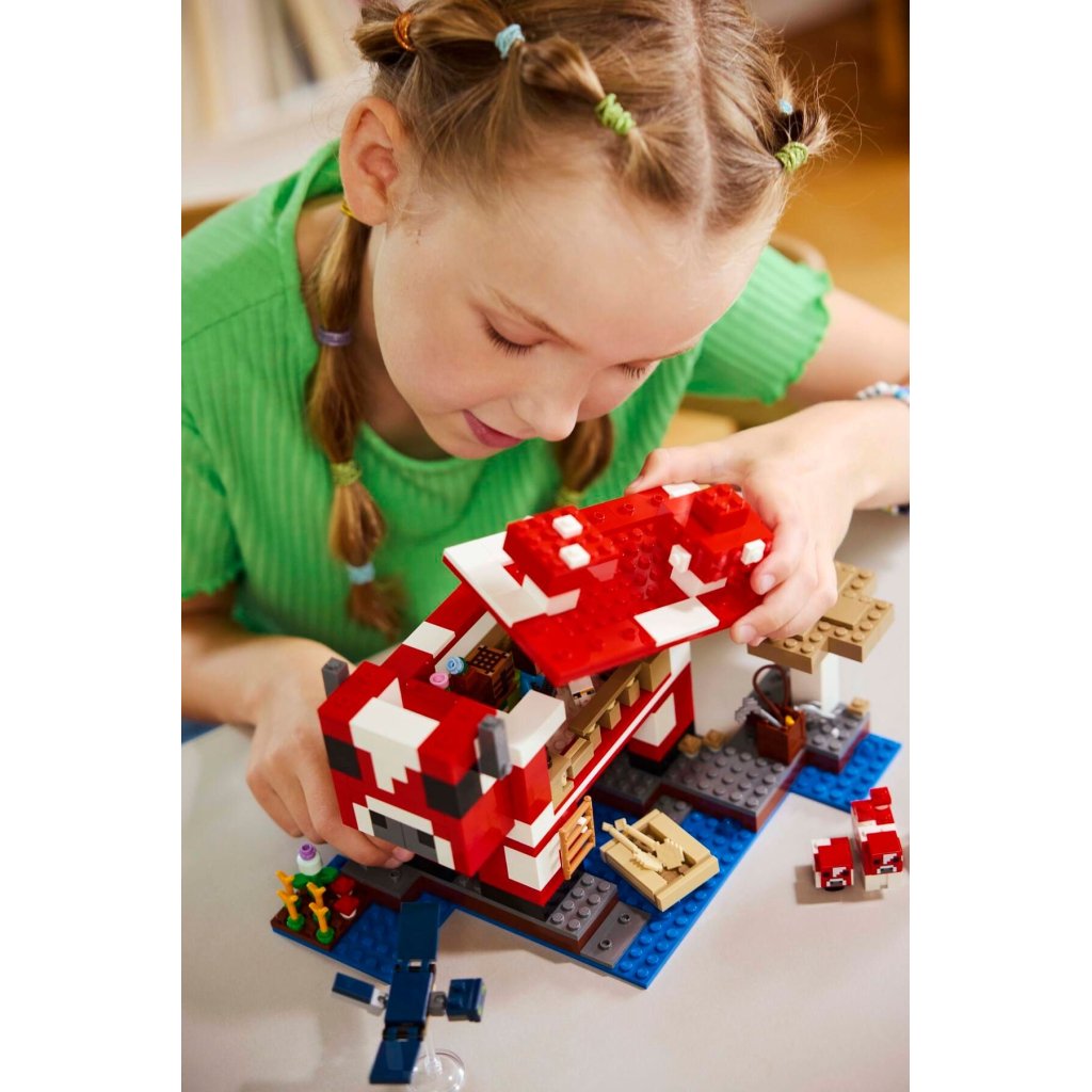 Конструктор LEGO Minecraft Грибний будинок (21270)