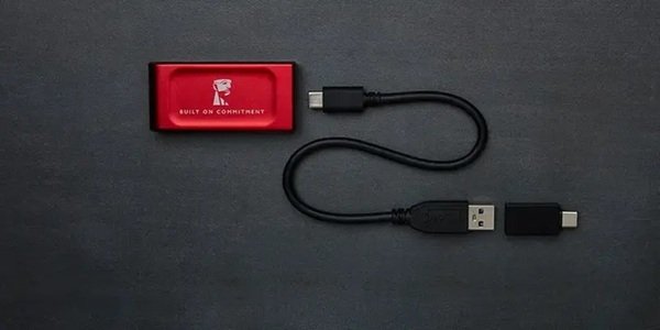 Накопичувач SSD USB Type-C 2TB XS1000 Kingston (SXS1000/2000GA)